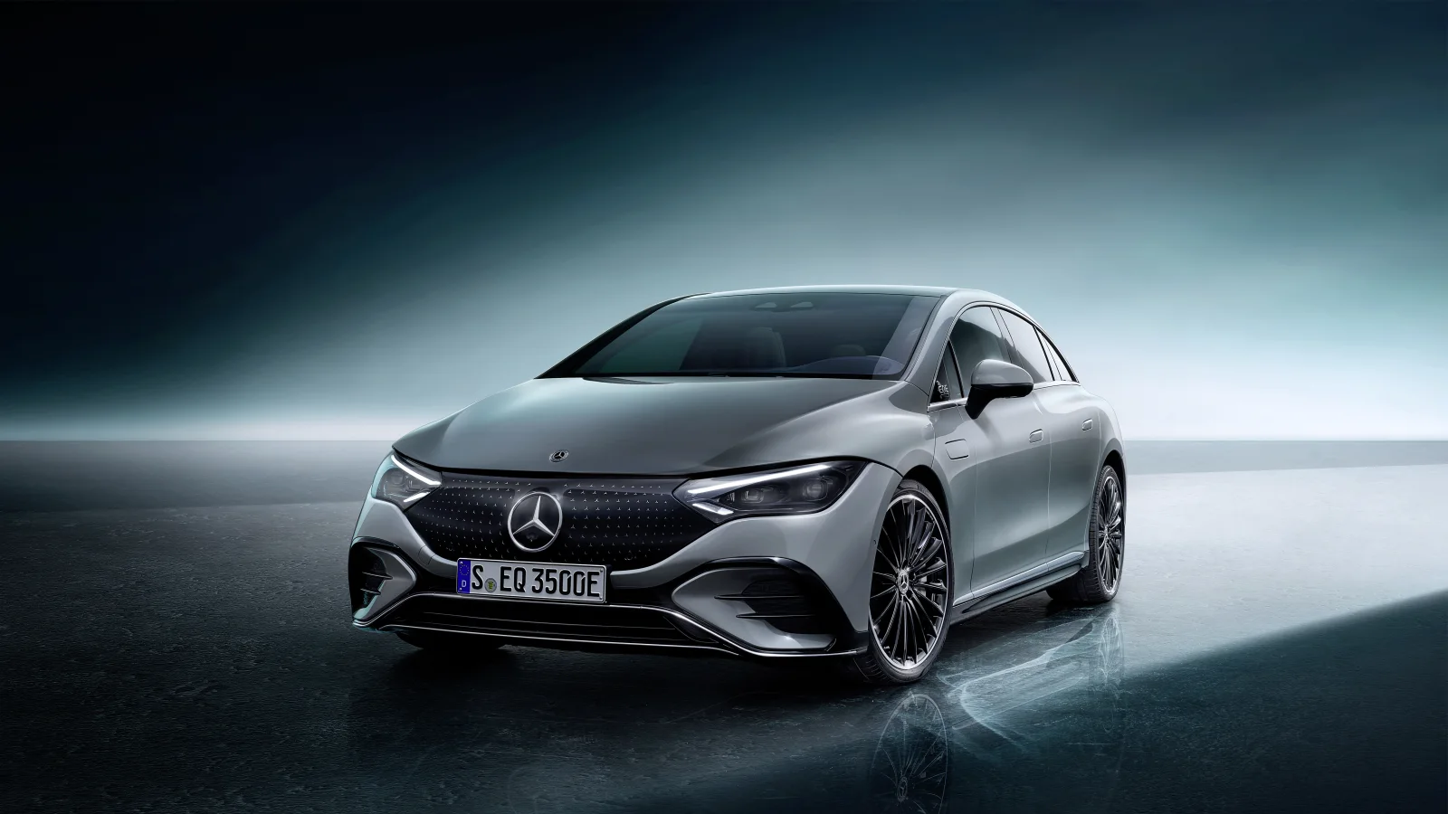 Mercedes Benz EQE 350 AMG Line Edition 1