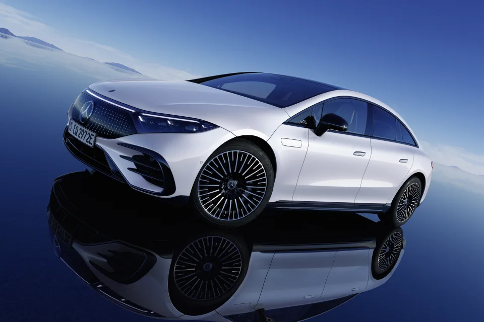 Mercedes Benz EQS 580 4MATIC AMG Line Electric cars