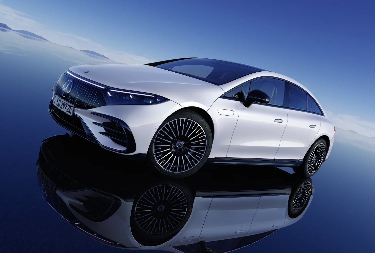 Mercedes Benz EQS 580 4MATIC AMG Line Electric cars