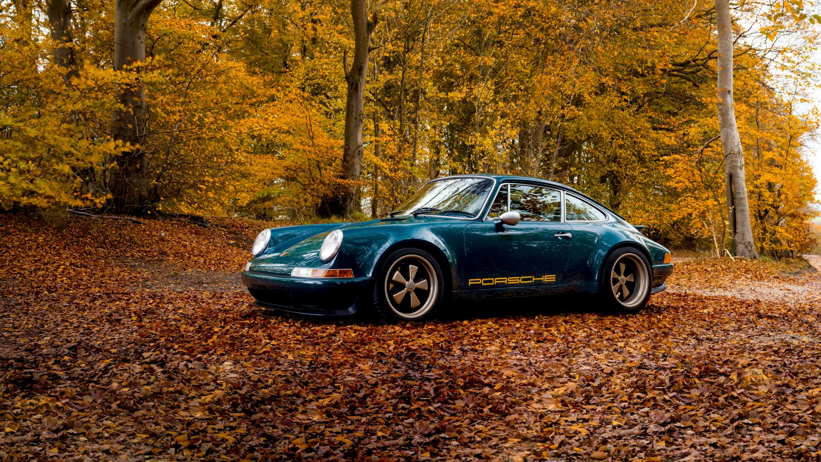 Porsche 911 BEL001 Theon Design