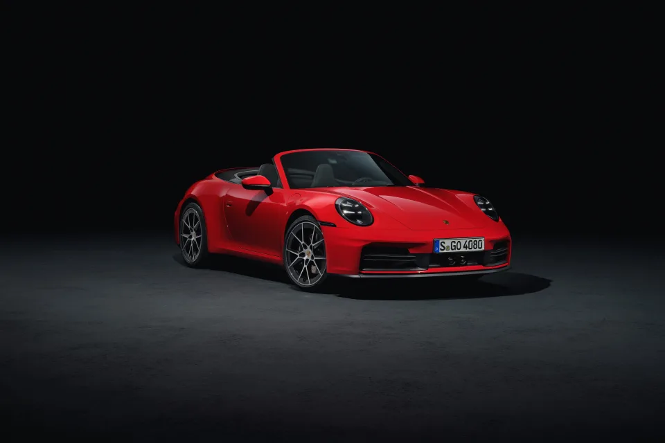 Porsche 911 Carrera Cabriolet 2024