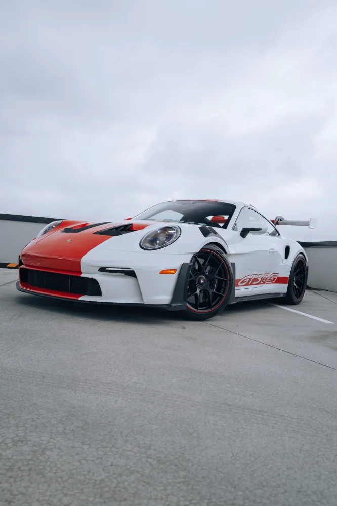 Porsche 911 GT3 RS Vertical