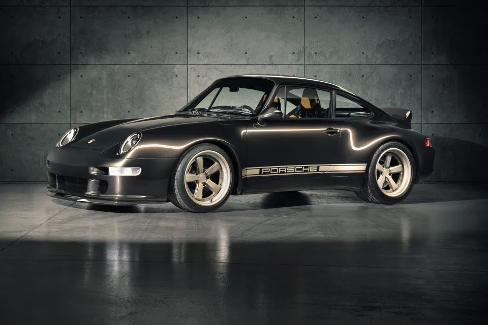 Porsche 911 Gunther Werks 400R Coupe Carbon Noire