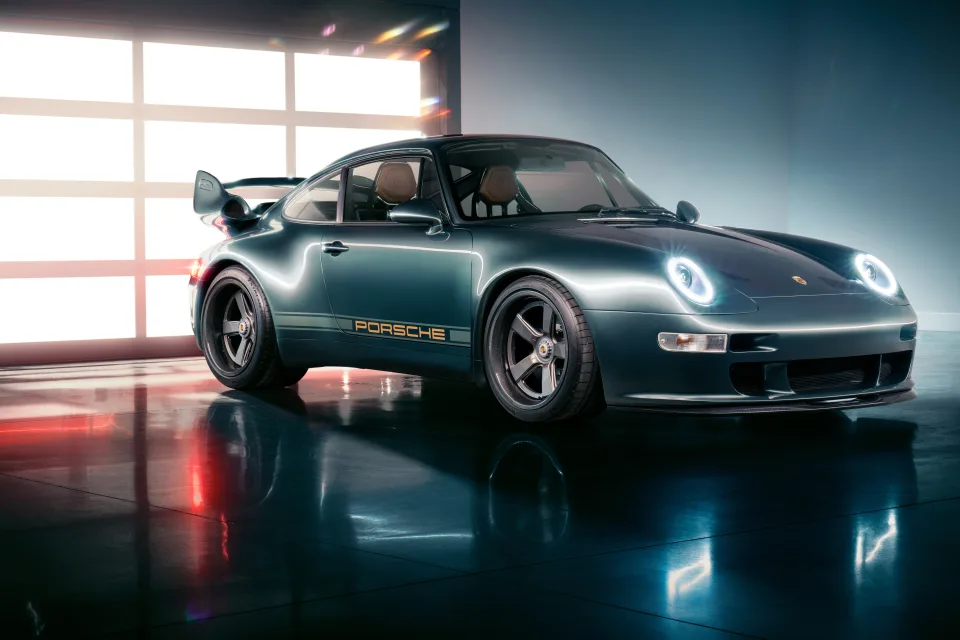 Porsche 911 Gunther Werks Rennsport Aventura