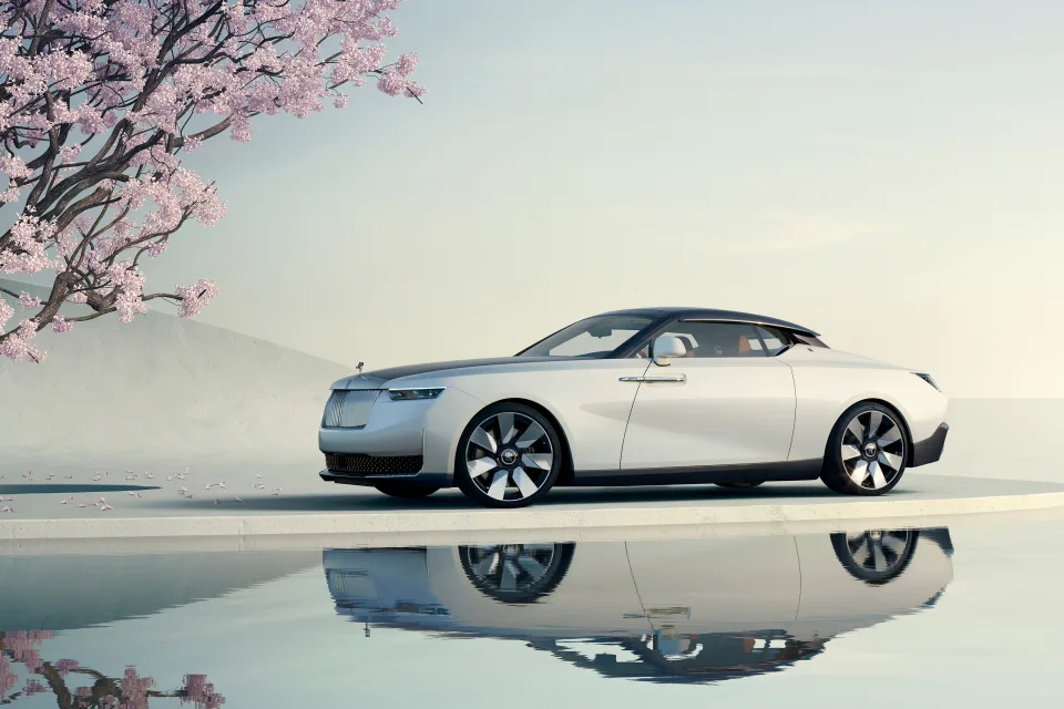 Rolls Royce Arcadia Droptail 2024