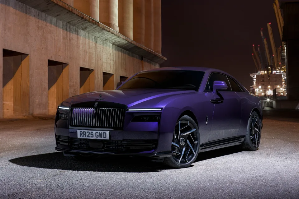 Rolls Royce Black Badge Spectre 8K