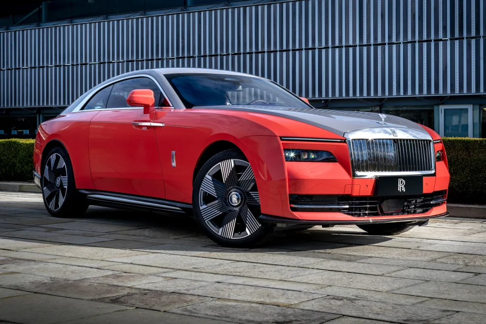 Rolls Royce Spectre Escapism 2024