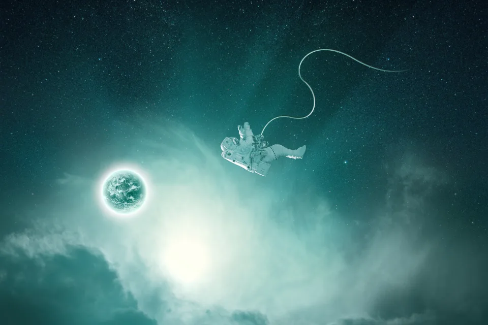 Astronaut 8K